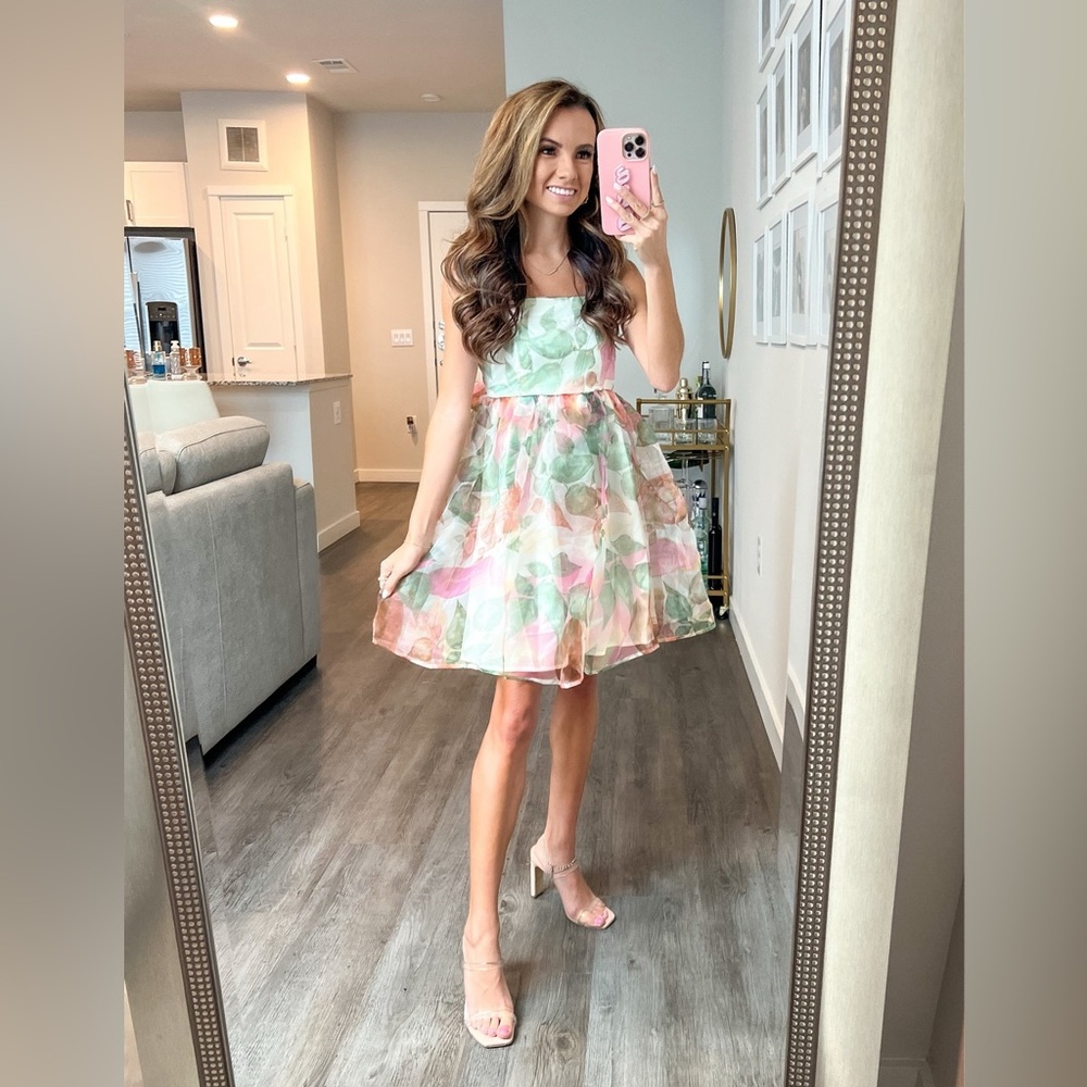 Babydoll mini dress